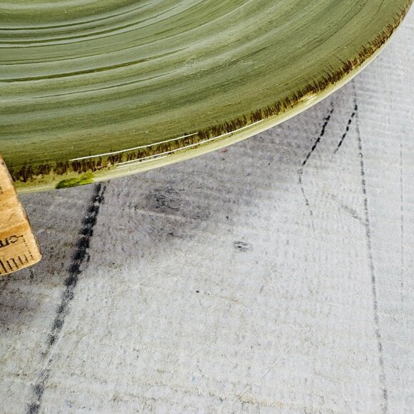 Tabletops RUSTICO OLIVE Green Hand Painted Swirl Stoneware Dinner Plates Set 2 - Picture 12 of 15
